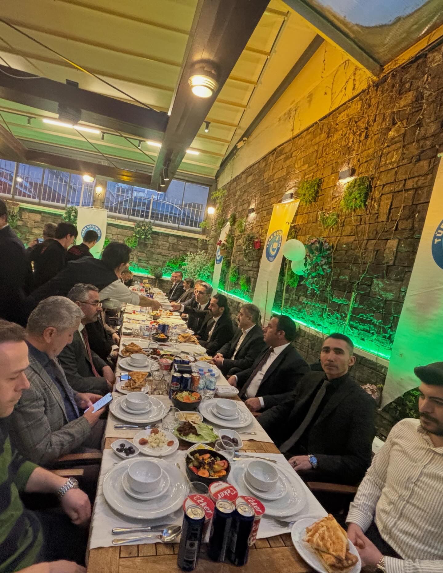 Türk Eğitim-Sen Ankara 3 No’lu şube yönetimi olarak organize ettiğimiz iftar programımız ile Ramazan ayının bereketiyle aynı sofrada buluştuk. 